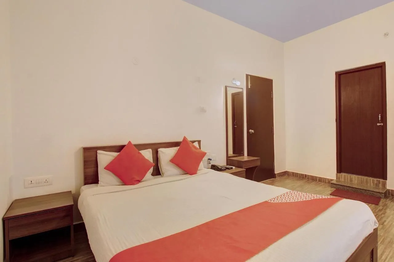 Oyo 10464 Hotel Serenity Mysore Indien