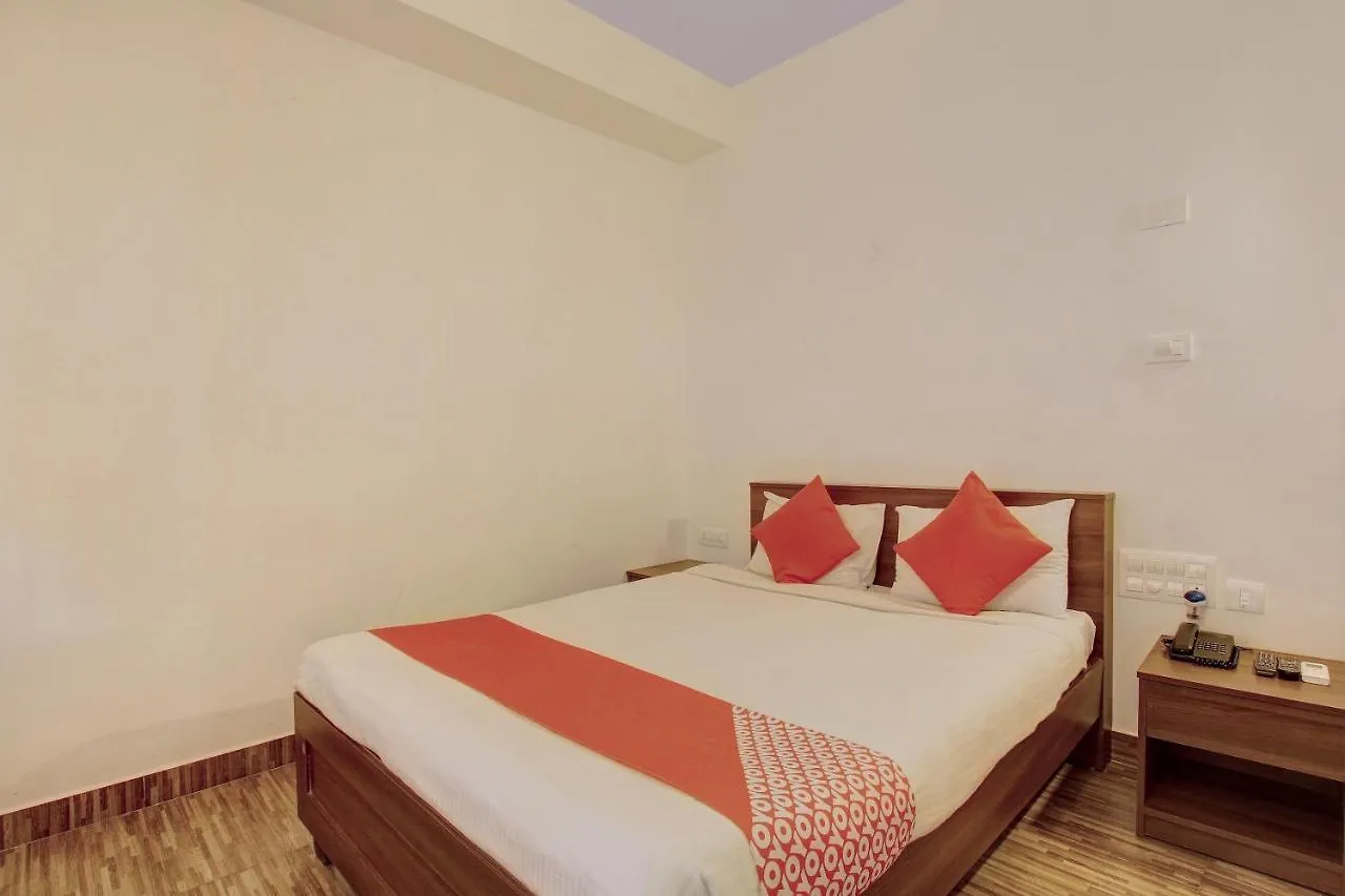 Oyo 10464 Hotel Serenity Mysore
