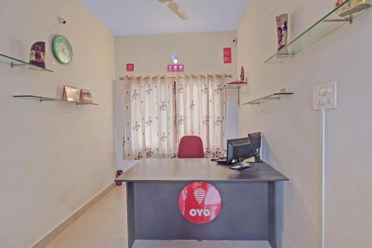 Oyo 10464 Hotel Serenity Mysore 3*,